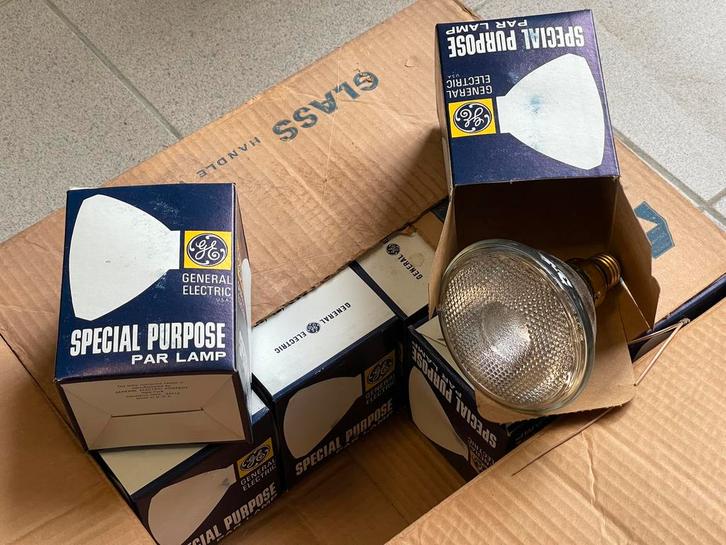 General Electric flood spots100 watt, Huis en Inrichting, Lampen | Losse lampen, Nieuw, Ophalen of Verzenden