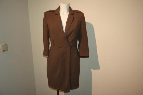 Elisabetta Franchi overslag wrapdress jurk mooi model IT 42, Kleding | Dames, Jurken, Zo goed als nieuw, Maat 36 (S), Bruin, Knielengte