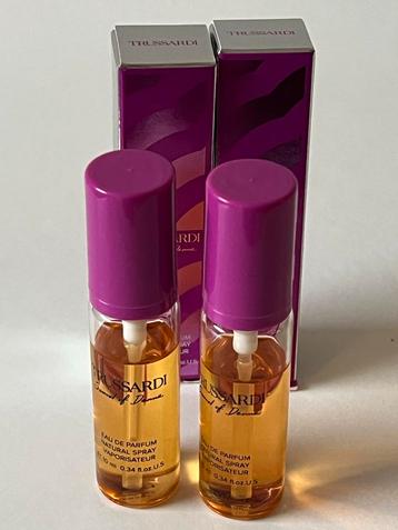 Trussardi Sound of Donna - 2 x 10ml Eau de Parfum beschikbaar voor biedingen