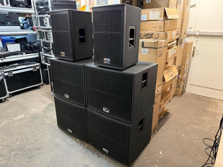 Peavey EU Euro 112 top / 218 sub speaker set (nieuw), Audio, Tv en Foto, Luidsprekers, Refurbished, Front, Rear of Stereo speakers