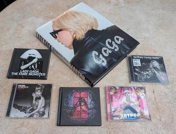 Lady Gaga verzameling; 5 x CD en Boek. beschikbaar voor biedingen