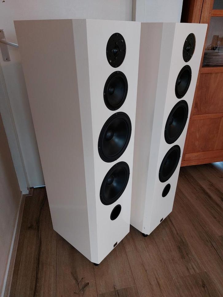 Vifa Format, Audio, Tv en Foto, Luidsprekers, Gebruikt, Front, Rear of Stereo speakers, 120 watt of meer, Overige merken, Ophalen