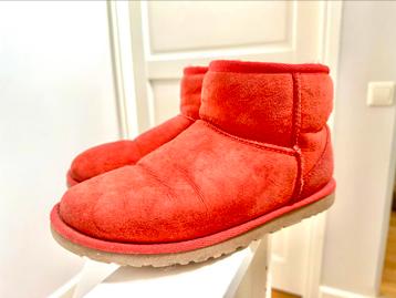UGG Uggs Australian 37 beschikbaar voor biedingen