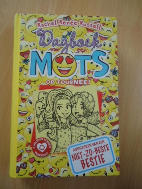 Dagboek van een muts 14, Op tournee! Rachel Russell, Boeken, Kinderboeken | Jeugd | 10 tot 12 jaar, Zo goed als nieuw, Ophalen of Verzenden