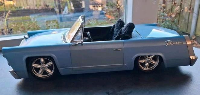 Bratz F.M.Cruiser, type Cadillac, blauw, Kinderen en Baby's, Speelgoed | Poppen, Ophalen of Verzenden