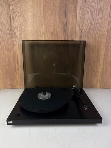 Rega Planar 3 - Platenspeler beschikbaar voor biedingen