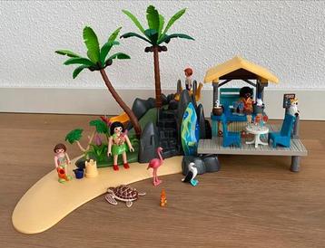 Playmobil tropisch eiland met glijbaan beschikbaar voor biedingen