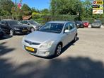 Hyundai I30 CW 1.6i Dynamic automaat , airco, 1591 cc, 122 pk, 14 km/l, I30