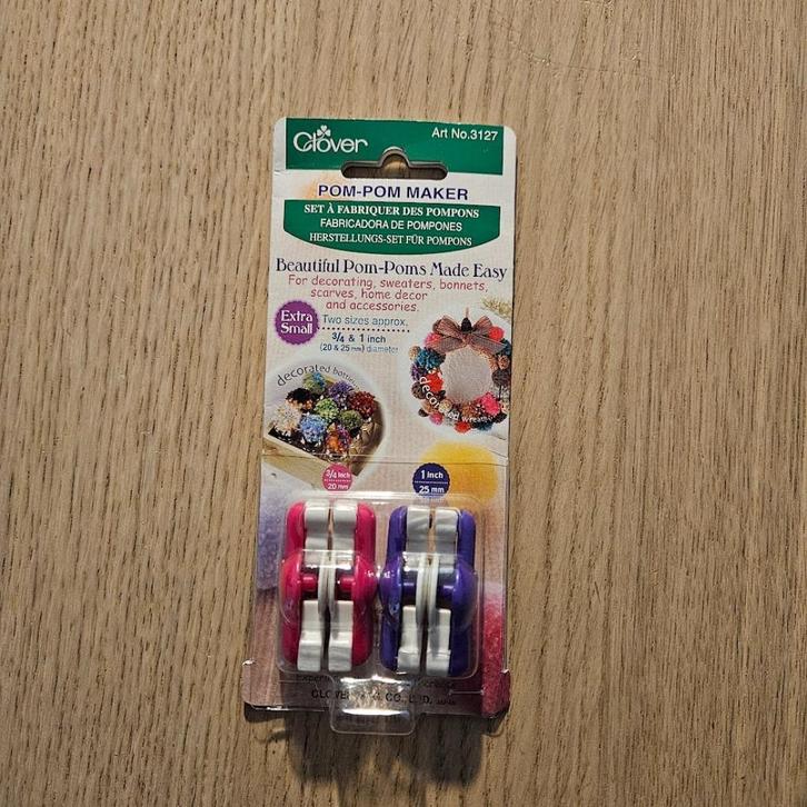 ZGAN Pom Pom maker (klein) van Clover, Hobby en Vrije tijd, Naaien en Fournituren, Zo goed als nieuw, Overige typen, Ophalen of Verzenden