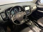 Mitsubishi Outlander 2.0 PHEV Instyle+ // TREKHAAK // SUNROO, Zwart, 4 cilinders, Adaptive Cruise Control, Bedrijf