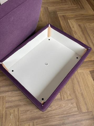 Paarse poef Ikea Kivik - afbeelding 3