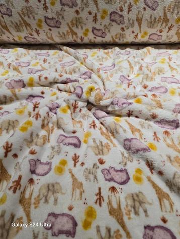 wellness fleece zoo animals beschikbaar voor biedingen