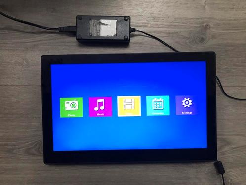15.6inch HDMI in monitor screen scherm HD video mediascreen, Computers en Software, Monitoren, Zo goed als nieuw, HDMI, Overige typen