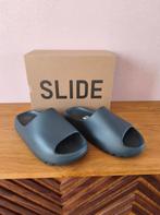 adidas Yeezy Slide "Slate Grey" - Maat 43, Slippers, Overige kleuren, Nieuw, Ophalen of Verzenden