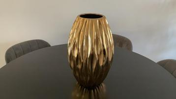 Vaas goud hotel chique Luxury Erik Kuster Vintage Trendy hip beschikbaar voor biedingen