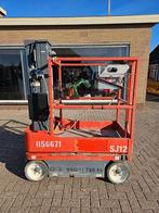 Skyjack Sj12 mast hoogwerker met boek schaarlift (bj 2015), Zakelijke goederen, Machines en Bouw | Liften, Steigers en Ladders