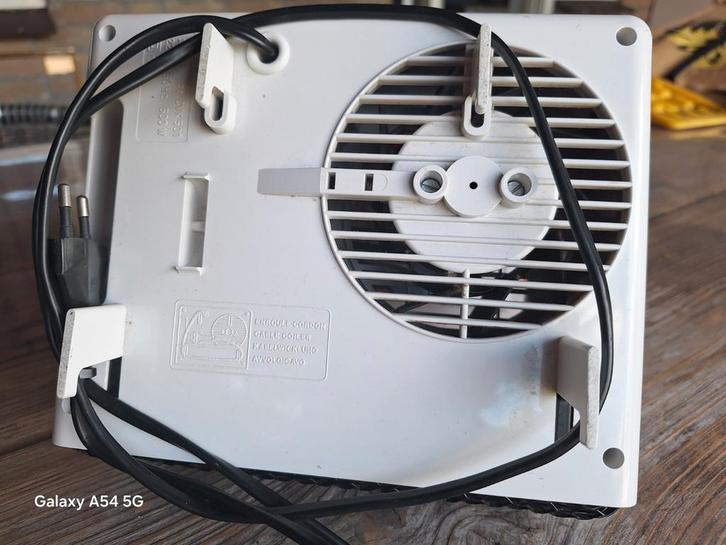 Itho Caravan Kachel - Camper/Caravan Verwarming, Caravans en Kamperen, Kampeeraccessoires, Gebruikt, Ophalen