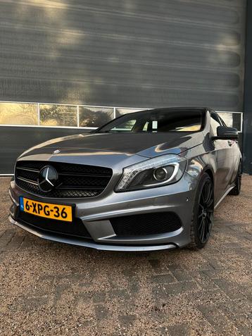Mercedes-Benz A-Klasse A180 1.6 Blue EFF Aut7 2014 Grijs beschikbaar voor biedingen