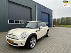 Mini Mini 1.6 One MINIMALIST Salt Airco Panoramadak, Voorwielaandrijving, Euro 5, Gebruikt, 4 cilinders