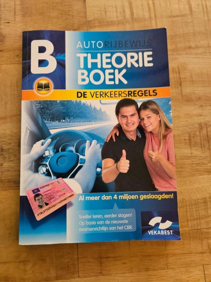 Autorijbewijs B theorieboek, Boeken, Studieboeken en Cursussen, Zo goed als nieuw, Niet van toepassing, Alpha, Ophalen of Verzenden