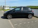 Toyota Yaris 1.5 VVT-i Comfort stoelverwarming, climaat, cam, Voorwielaandrijving, Stof, 4 cilinders, Zwart