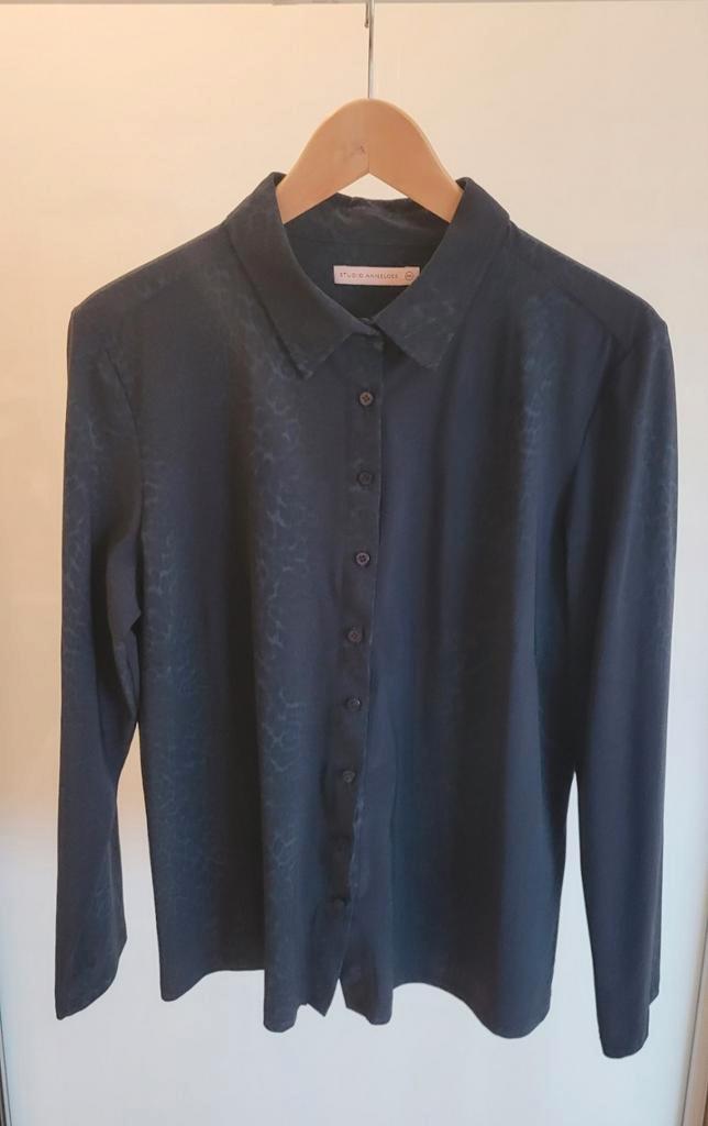 Donkerblauw met luipaard Studio Anneloes poppy shirt xxl, Kleding | Dames, Blouses en Tunieken, Zo goed als nieuw, Maat 46/48 (XL) of groter
