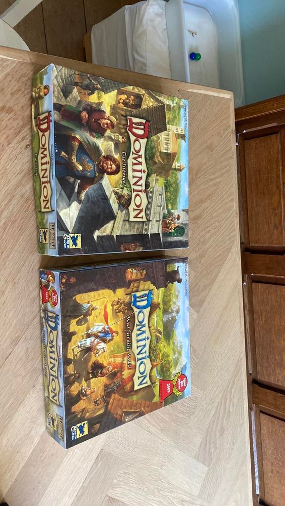 Dominion basis en uitbreiding In het duits, Een of twee spelers, Ophalen, Zo goed als nieuw