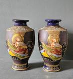 Een prachtig twee Japanse Satsuma vazen., Antiek en Kunst, Antiek | Vazen, Verzenden