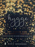 Hygge , het geheim van de Deense leefstijl, Boeken, Marie Soderberg, Ophalen of Verzenden, Zo goed als nieuw, Leefstijl