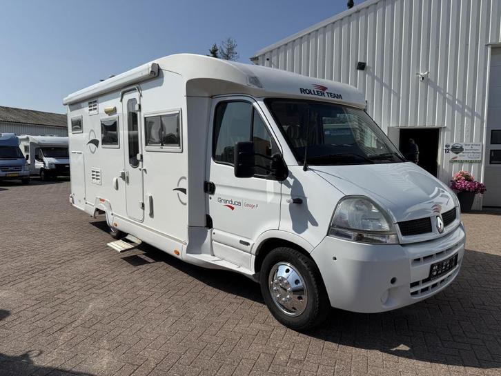 Roller Team Granduca Garage P Airco Euro 4, Caravans en Kamperen, Campers, Bedrijf, tot en met 4, Overige merken, Diesel, Handgeschakeld