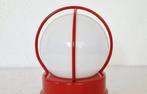 Vintage Ikea plafonnière in rood, Huis en Inrichting, Lampen | Plafondlampen, Ophalen of Verzenden, Zo goed als nieuw, Glas, Vintage ikea jaren 80
