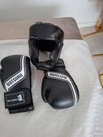 Bokshandschoenen en hoofdbeschermer, Ophalen, Zo goed als nieuw, Bokshandschoenen
