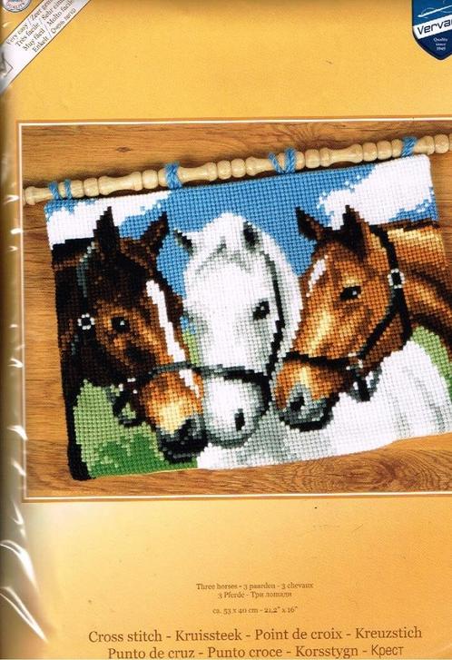 Cado koopje vervaco borduurpakket (wand), 3 paarden, Hobby en Vrije tijd, Borduren en Borduurmachines, Nieuw, Borduurpakket, Handborduren