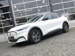Ford Mustang Mach-E RWD 75 kWh *10 JAAR GARANTIE!, Achterwielaandrijving, Gebruikt, Met garantie (alle), Wit