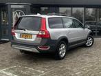 Volvo XC70 2.4 D5 AWD Leder | Navi | 2e eig | Distr vv in 20, Auto's, Volvo, Automaat, 1716 kg, Gebruikt, Zwart
