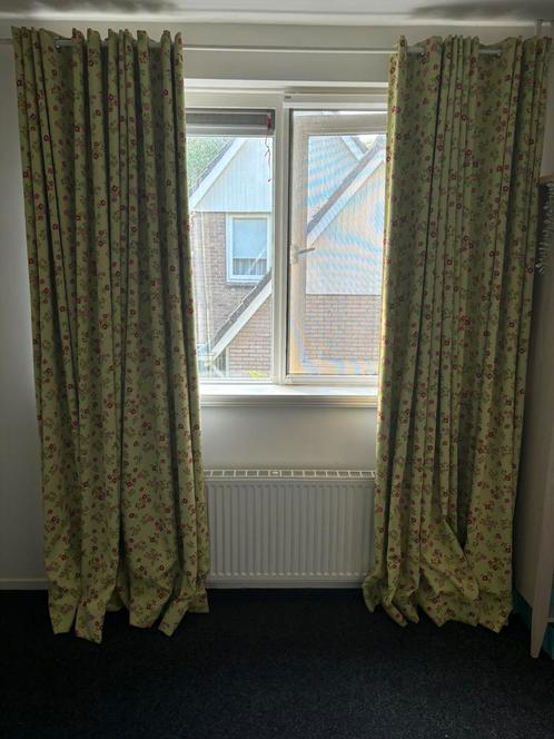 Verduisterende gordijnen gebloemd HEMA 360x235, Huis en Inrichting, Stoffering | Gordijnen en Lamellen, Gebruikt, 200 cm of meer