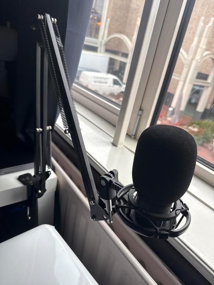 Fifine usb Microfoon met standaard- Studio kwaliteit, Muziek en Instrumenten, Microfoons, Zo goed als nieuw, Studiomicrofoon, Ophalen of Verzenden