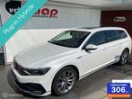 Volkswagen Passat Variant R-LINE PHEV R-LINE ALLE DENKBARE O, Zwart, 4 cilinders, Met garantie (alle), Wit