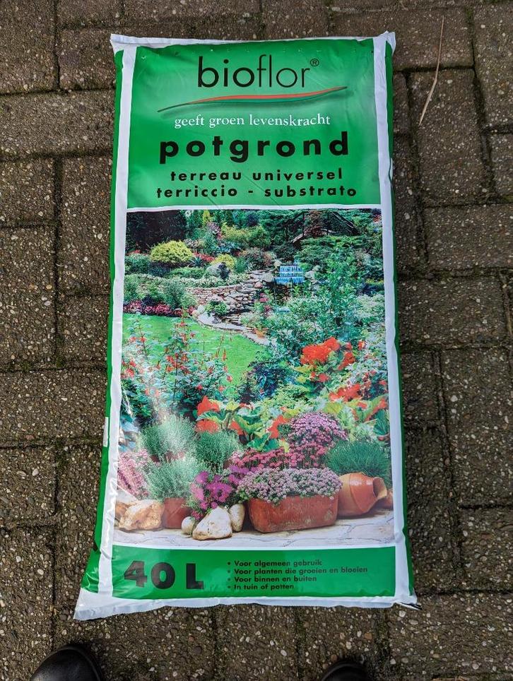 potgrond /bloemenaarde, Tuin en Terras, Aarde en Mest, Potgrond, Ophalen