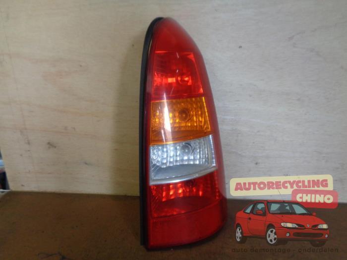 Achterlicht rechts van een Opel Astra, Auto-onderdelen, Verlichting, Opel, Gebruikt, 3 maanden garantie, Ophalen
