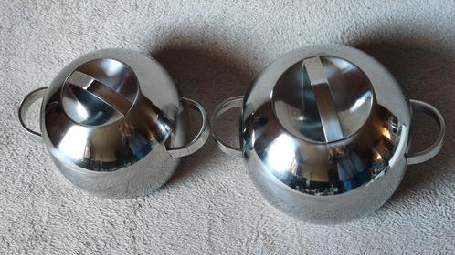 TOPSTAAT Set vintage IKEA MEDALJ  pannen - 2 stuks - RVS, Huis en Inrichting, Keuken | Potten en Pannen, Zo goed als nieuw, Pannenset