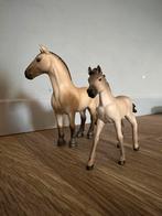 Zgan Schleich Quarter Horse Merrie 13852 & veulen 13854, Ophalen of Verzenden, Zo goed als nieuw