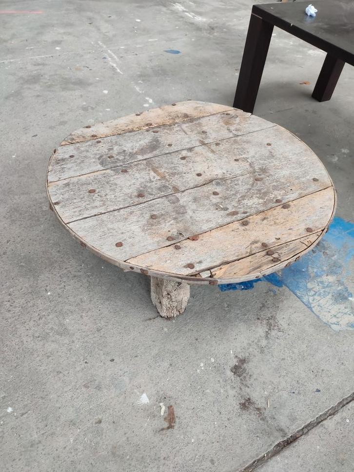 Robuuste Indiase salontafel, Tuin en Terras, Tuintafels, Zo goed als nieuw, Rechthoekig, Ophalen