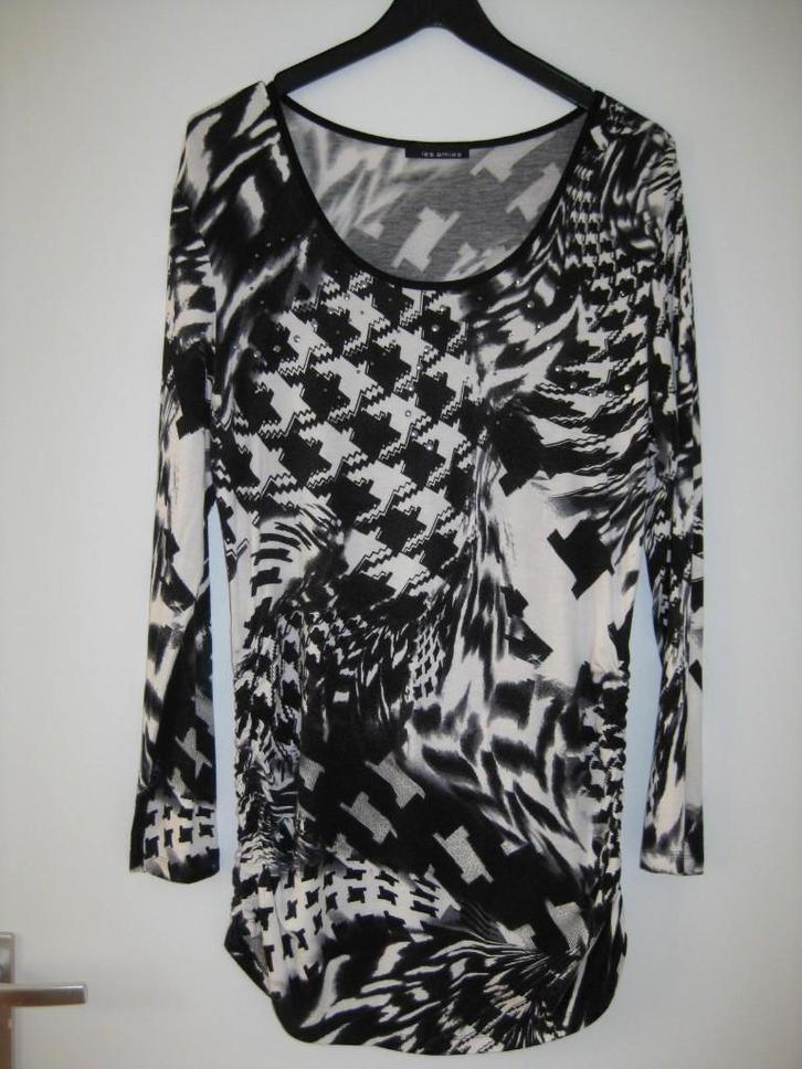 Top Les Amies maat L.., Kleding | Dames, Tops, Gedragen, Maat 42/44 (L), Zwart, Ophalen