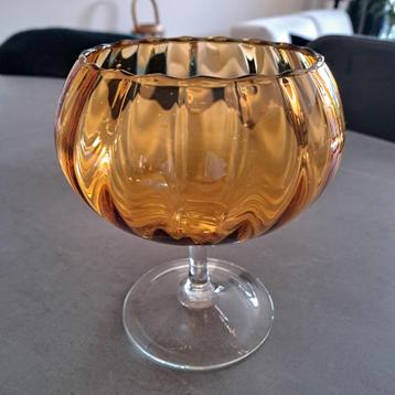 Empoli Italy bokaal/glas, amberkleur, vintage design beschikbaar voor biedingen