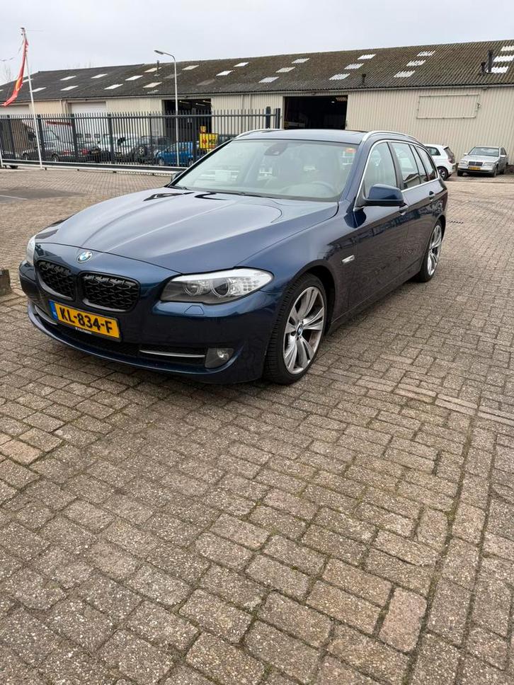 BMW 5-Serie 2.0 520D Touring AUT 2012 Blauw, Auto's, BMW, Bedrijf, 5-Serie, Diesel, A, Stationwagon, Automaat, Geïmporteerd, Blauw