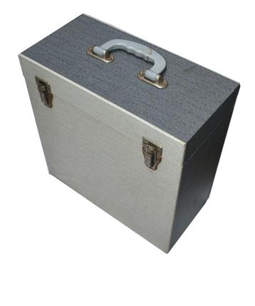 LP's vintage kist beschikbaar voor biedingen