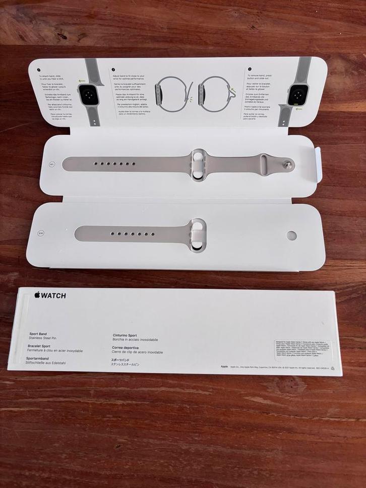 Apple Watch Series 7 45mm - Zilver, Sieraden, Tassen en Uiterlijk, Smartwatches, Zo goed als nieuw, iOS, Zilver, Hartslag, Waterdicht