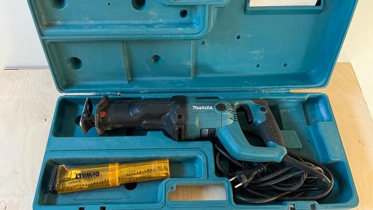 Makita Reciprozaag JR3050T, Doe-het-zelf en Verbouw, Gereedschap | Overige machines, Gebruikt, Ophalen of Verzenden