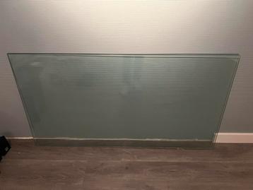 IKEA Bureau Glasplaat 2x deze wk ophalen beschikbaar voor biedingen
